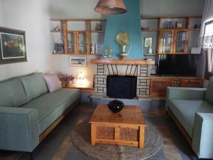 Summer House Fotini