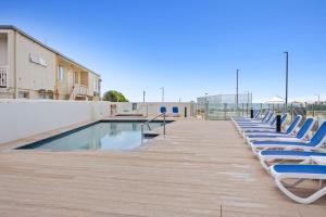 Coastal Cool Penthouse Paradise and Ocean Outlooks