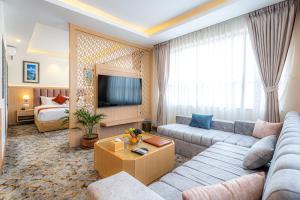 Hotel Crystal Pashupati, Near Airport & Pashupatinath