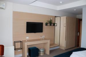 Deluxe Double Room with Balcony room in Perla Hotel