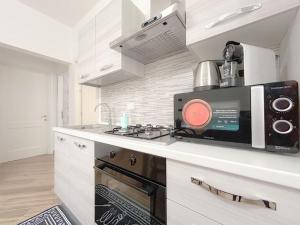 [Via Sestri] - Centro - Aeroporto - WiFi