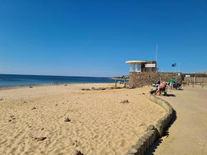 Maisons de vacances Maison Bretignolles-sur-Mer, 6 pieces, 9 personnes - FR-1-231-203 : photos des chambres