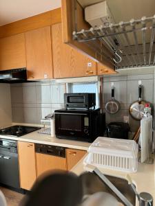 EarthVeloビル一棟貸しでフルリノベ済み各階に風呂トイレありで好立地でコスパ最高をめざしている宿です