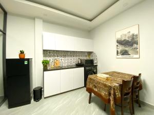 Modern Calmette Home - Central HCMC Comfort & Convenience