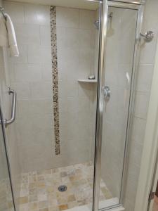 Fleur de Lis Beach Motel