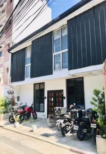 Budget Transient Capsule Room Mirasol Near BGC