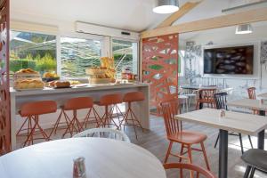 Hotels KYRIAD MARSEILLE EST - Aubagne Gemenos : photos des chambres