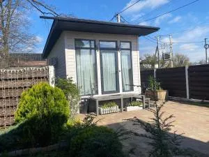 Затишний будинок в передмісті Києва - Hatne