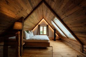 Chalet "Troadkostn" mit finnischer Panoramasauna & Edelstahl Hot Tub