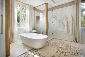 Hotels Grand-Hotel du Cap-Ferrat, A Four Seasons Hotel : photos des chambres