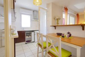 Appartements Appartement Gabarra et sa loggia - Welkeys : photos des chambres