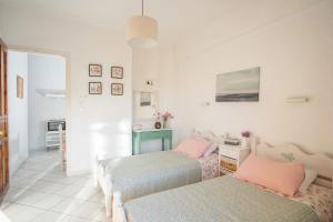 A3 - Tzitzifo Apartment