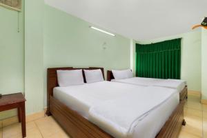 Mặt Trời Vàng Hotel