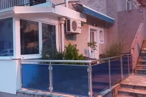 Design studio in Petrovac - Perazića Do