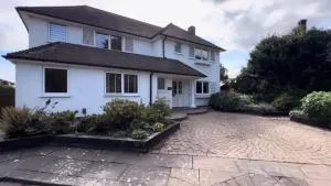 Westlands Ave Luxury Place - Limber