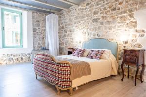 Junior Suite room in Posada Rolisas