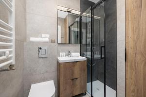 Stylish Klemensiewicza Studios in Cracow by Renters