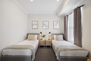 Jolly on James- 2BDR