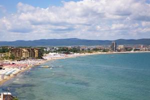 Sea View Apartment In PARADISO