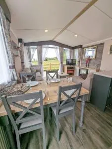 Swift Bordeaux Sea View No 3 - Coulport Swift Bordeaux Sea View No 3 - Coulport