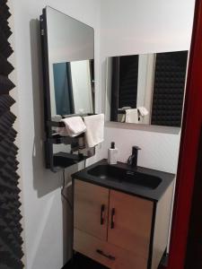 Studio Hot - Love Room Studios