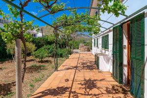 Villa Siller Roqueta by Sealand Villas