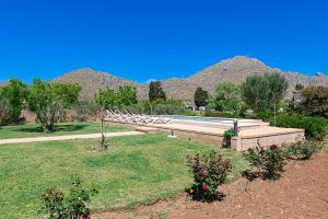 Villa Siller Roqueta by Sealand Villas