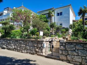 LJUBO M Apartment on great location, 10 m from the beach