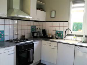 Maison calme proche du centre de Guérande avec jardin, véranda et WIFI - FR-1-392-132