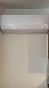 Acogedor apartamento en la playa con WIFI y AACC