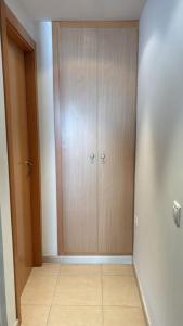 Acogedor apartamento en la playa con WIFI y AACC