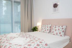 Promenada Puzi Place