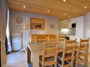 Appartement Châtel 3 pièces, 4 pers, proche remontées, balcon, jardin, parking, WIFI, équipements complets - FR-1-676-28