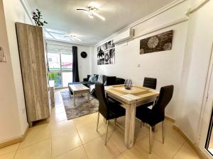 Los Locos Beach Apartment