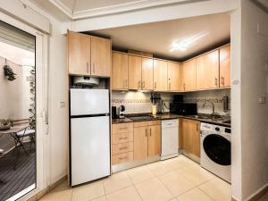 Los Locos Beach Apartment