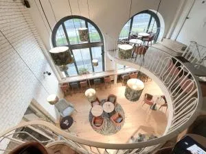 柏林霍夫酒店 - 比德尔斯多夫