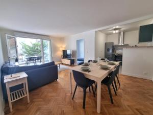 6Pterrasse2 car parks5min Paris