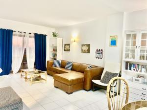 Caparica Lisbon Apartment by Caparica Villas