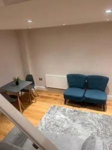 No 31 floatheaven - Thamesmead