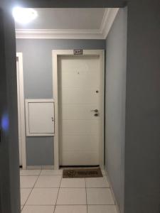Apartamento confortável quadra mar