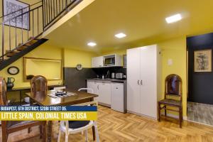 Little Americas USA Colonial Times Apartments