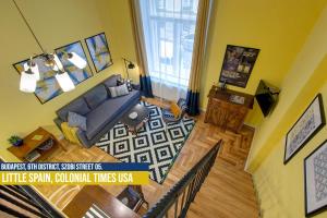 Little Americas USA Colonial Times Apartments