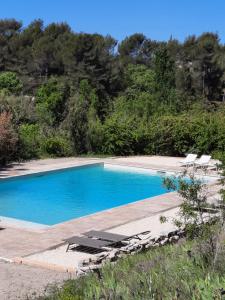 Appartements Studios independants dans grand Domaine en pleine nature : photos des chambres