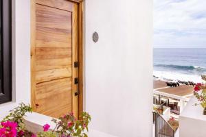 Residence 302 New Elegant Oceanfront and Stunning Sunsets Cerritos