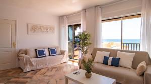 OleHolidays 921 ático Romana Playa vistas al mar