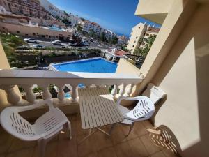 Castle Harbour 33 - One Bed