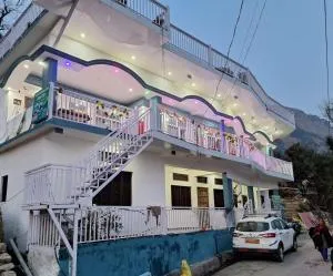 Chandarshila hike homestay - Gaurikund