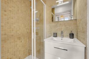 Monsieur Henri - Grand appt en plein centre ville