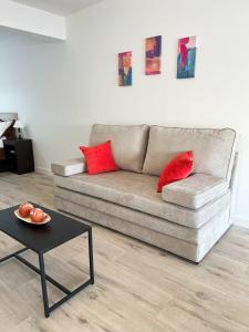 RentUp - Moderno monoambiente con balcon en Almagro