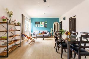 3 Bedroom Apartment In Quiet Residential Area